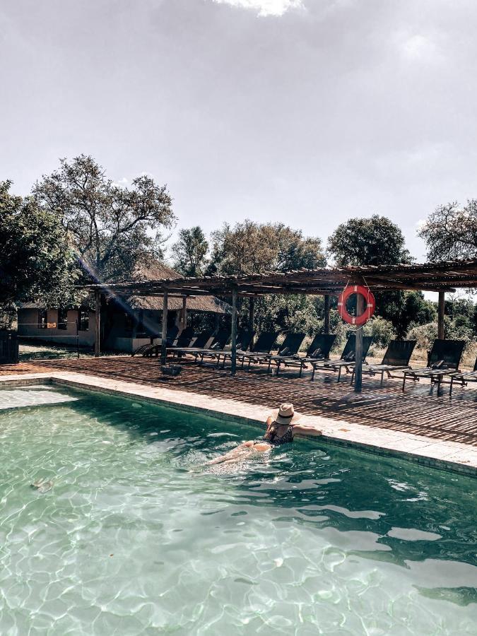 Honeyguide Tented Safari Camp - Khoka Moya 曼耶雷蒂野生动物园 外观 照片