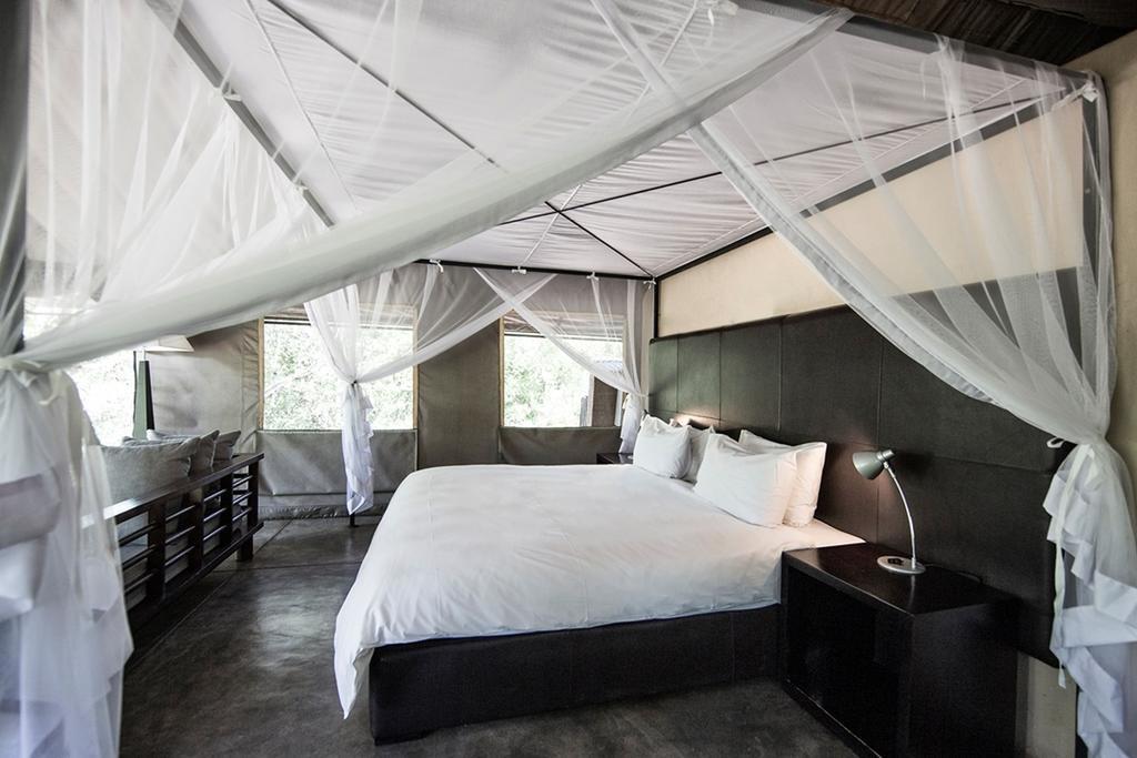 Honeyguide Tented Safari Camp - Khoka Moya 曼耶雷蒂野生动物园 外观 照片